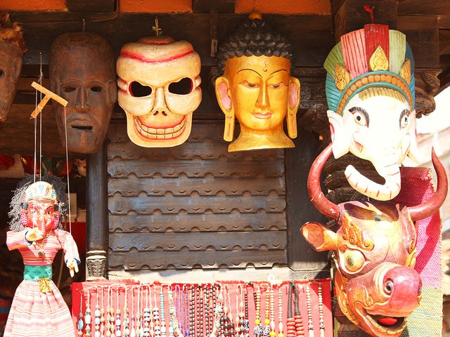 mask-hanging-at-bhaktapur.jpg