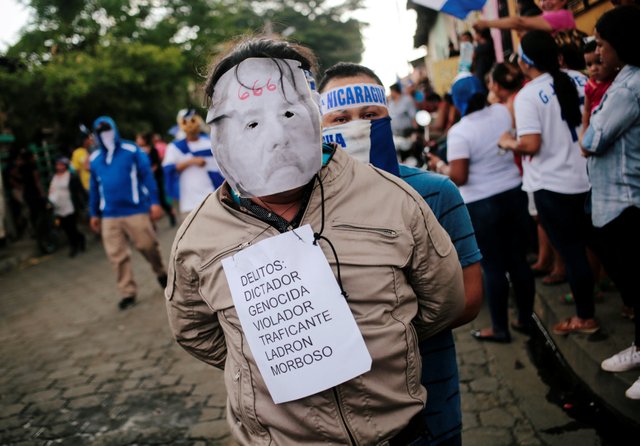 2018-07-29T061736Z_1063229812_RC1334763AF0_RTRMADP_3_NICARAGUA-PROTESTS.jpg