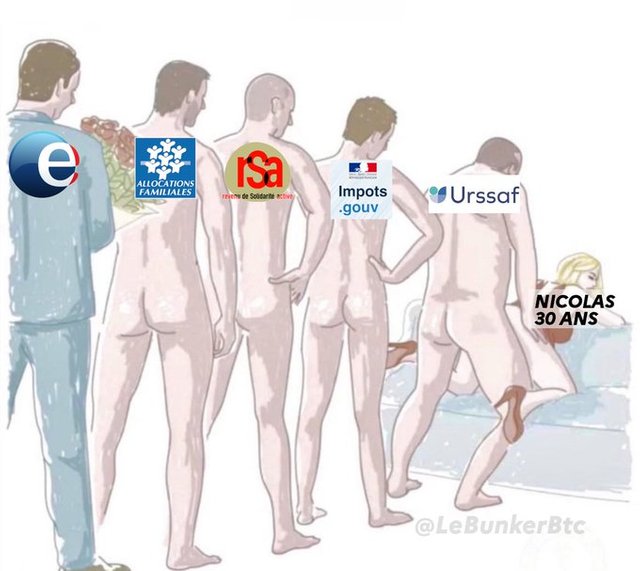 GvzpU5pWQAAcwVS.jpg