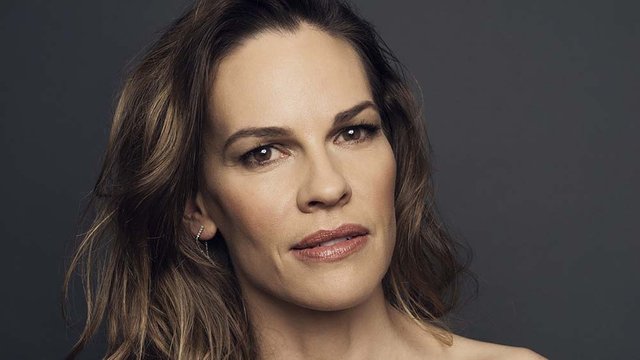 Hilary-Swank-Photo.jpg