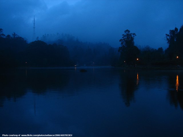 Deep Blue Evening Lakeside-081316.jpg