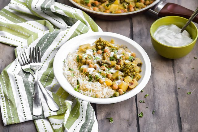 Indian-Green-Chickpea-and-Sweet-Potato-Curry-52.jpg