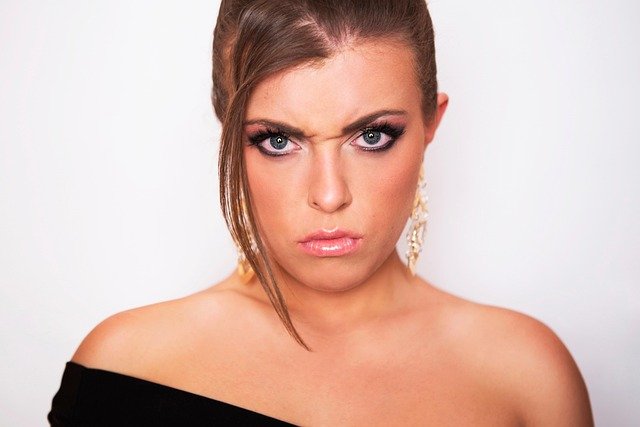 woman-7616337_640.jpg