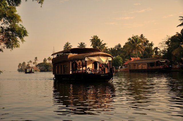 m_Alleppey1.jpg