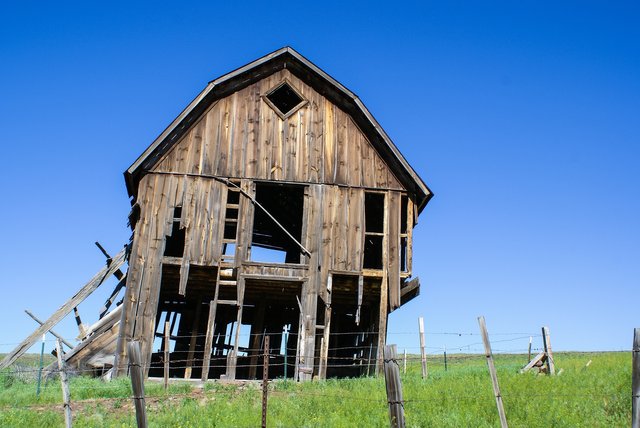 Old Barn.jpg