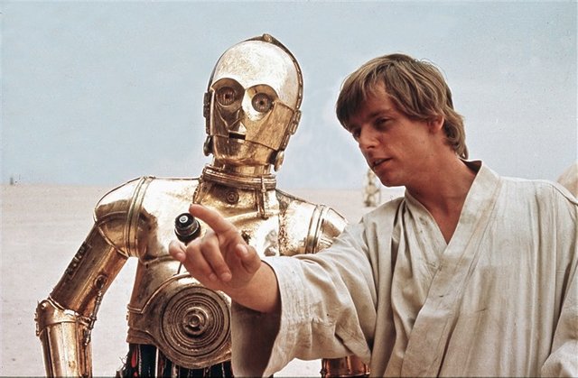 171127-skywalker-c-3po-mn-0950_476f77e079a23c393496dcf6878ab78e.fit-760w.jpg