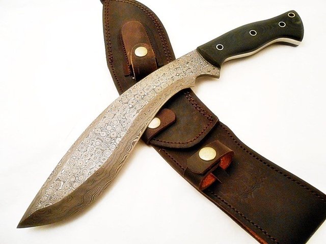 kukri knife.jpg