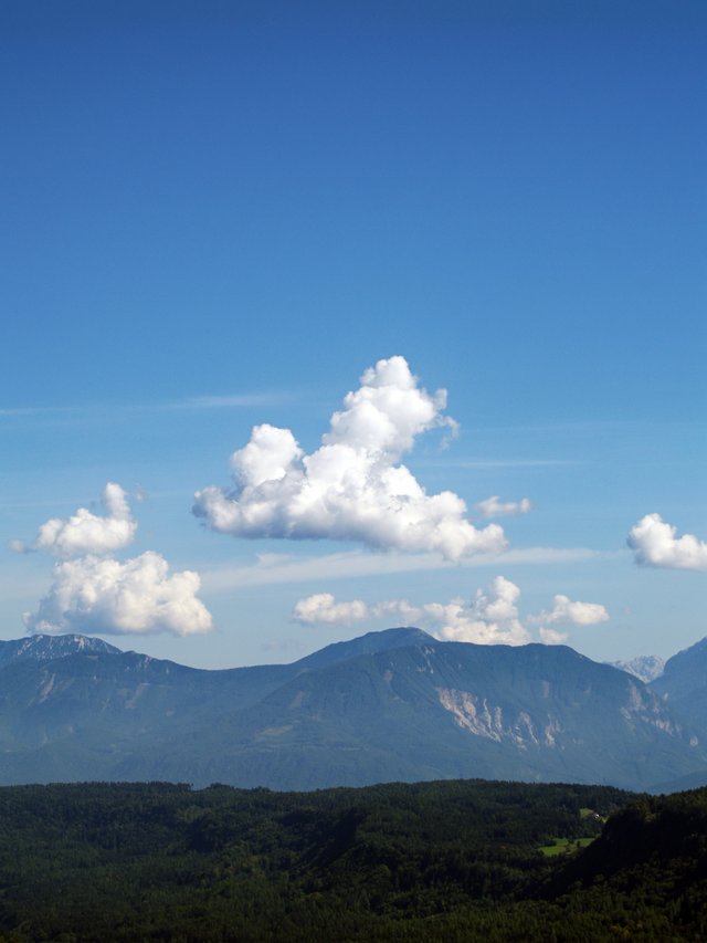 2018-09-Clouds-and-Mountains.jpg