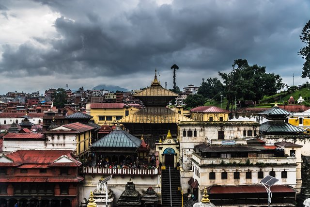 pashupatinath-2470062_1920.jpg