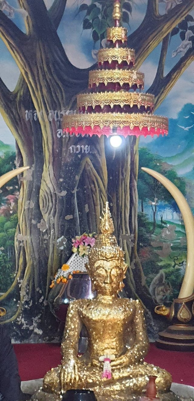 Wat Phra Nang Din6.jpg