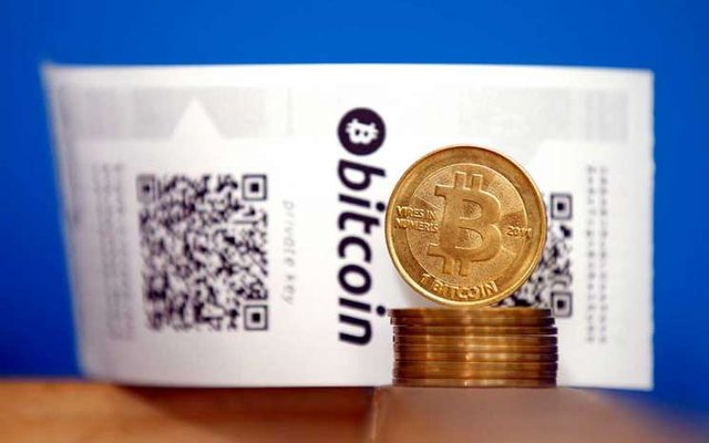 2014-07-11t120000z_1784561914_pm1ea7b1gz601_rtrmadp_3_france-bitcoin.jpg