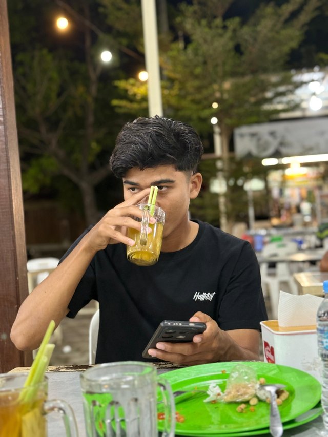 1000075800.jpg