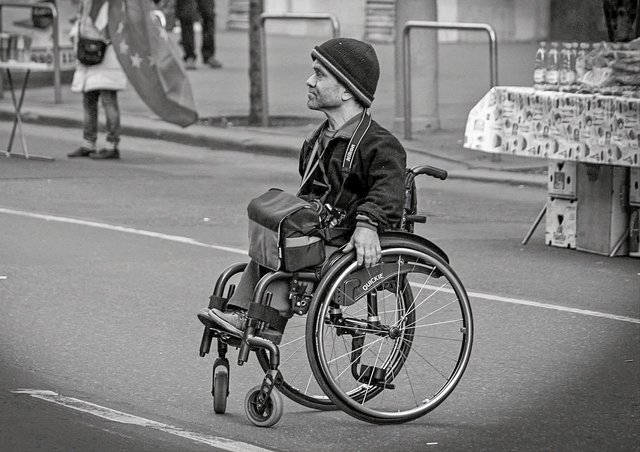 wheelchair-5457554_1280.jpg