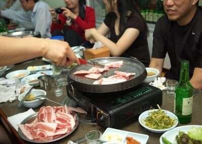 Samgyeopsal_700x500-400x286.jpg