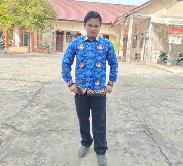 1000298129-01.jpeg