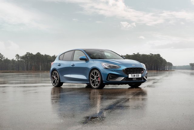 FordFocusST_2019_5.jpg