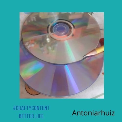 Reciclando Cd's (1).jpg