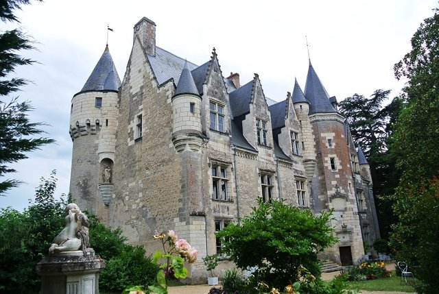 Château Montrésor © Яeиée.jpg