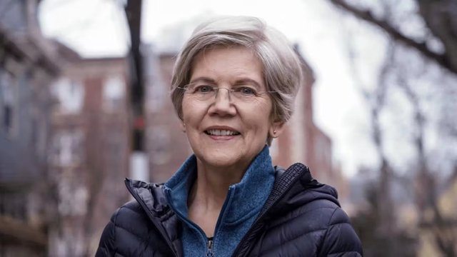 elizabethwarren1.jpg