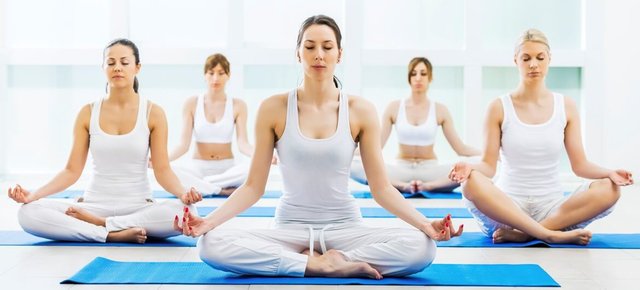 300-hour-yoga-training-classes-Rishikesh-1.jpg
