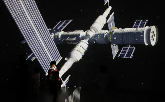 n3gvpqq8_tiangong-china-space-station-reuters-650_625x300_16_April_22.webp