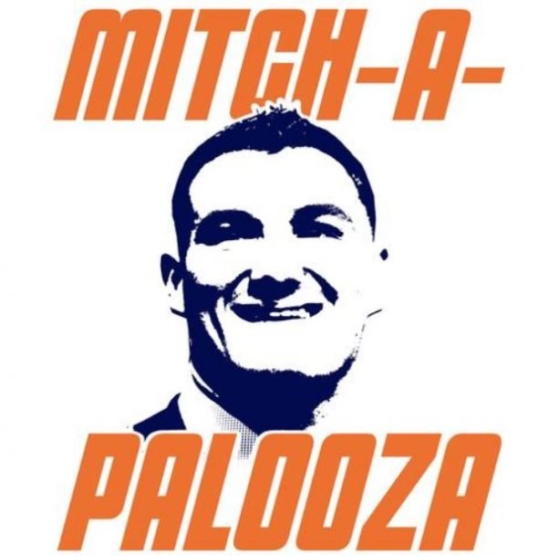 Mitchaplaooza.jpg