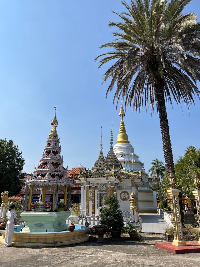 Wat Nantaram14.jpg