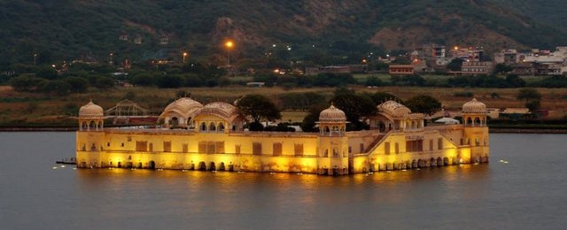 jal-mahal.jpg