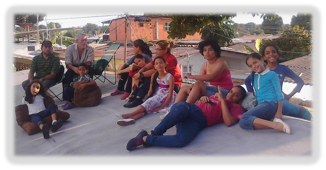 Familia cumple Luzero.png