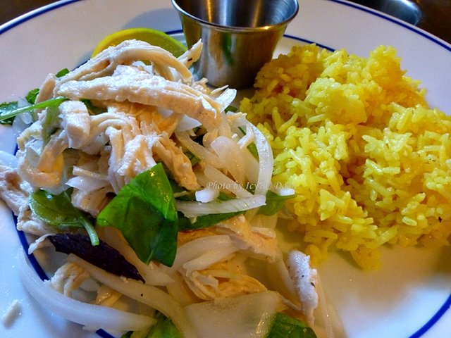 P1060004-turmeric rice and chicken salad meal.JPG