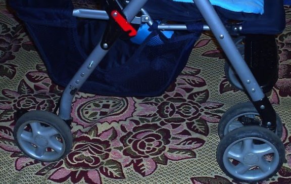 детская коляска.jpg