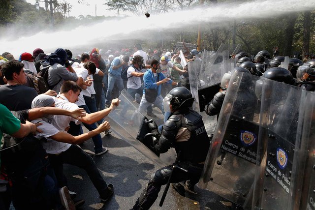 venezuela-manifestaciones-muerto-120314-5_0.jpg