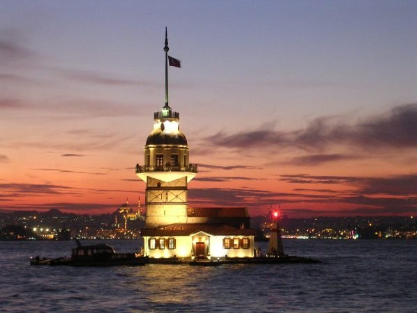 Maiden_tower-600x450.jpg