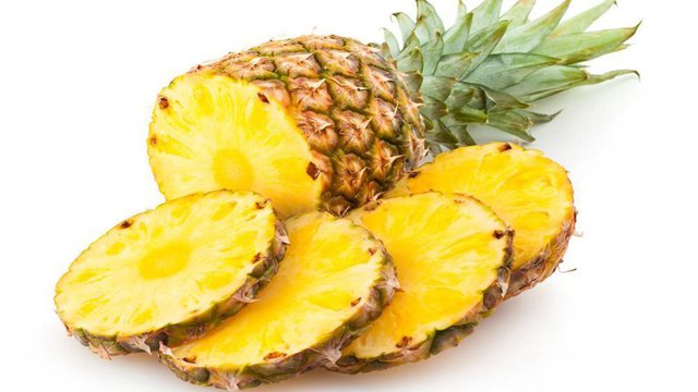 Pineapple 01.jpg