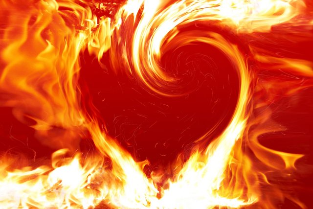 fire-heart-g018b86cbe_1920.jpg