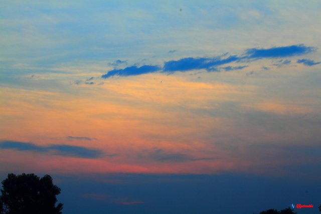 sunrise dawn clouds colorful SR0020.jpg