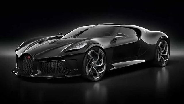 bugatti-la-voiture-noire.webp