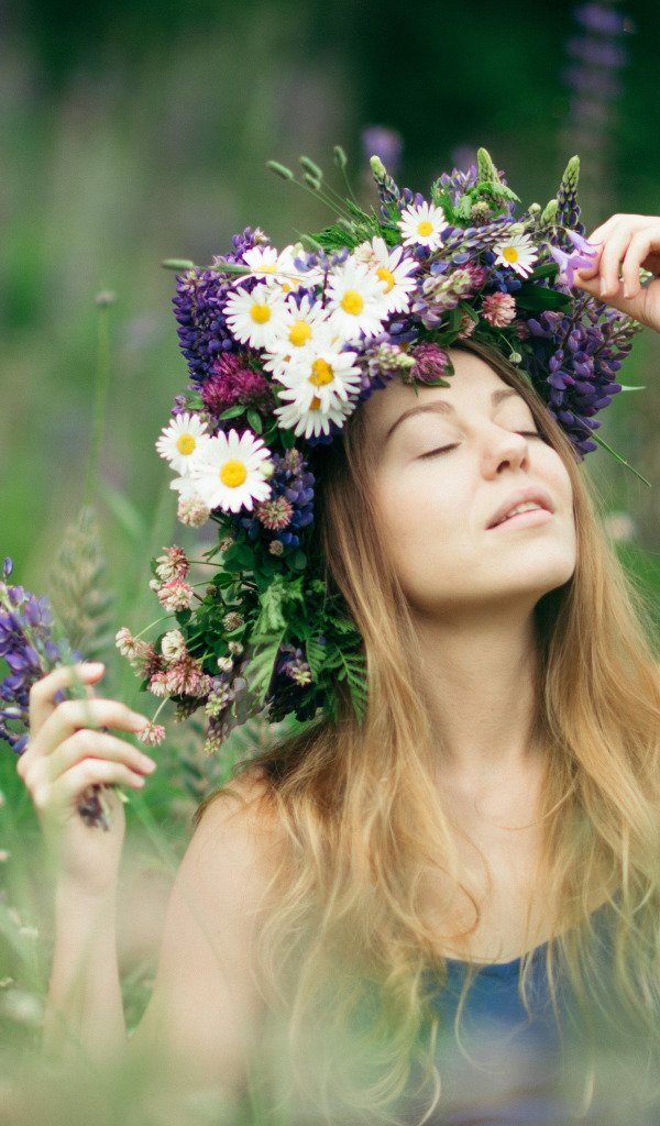 Download wallpaper girl, flowers, mood, Alina, meadow, wreath, section girl....jpg