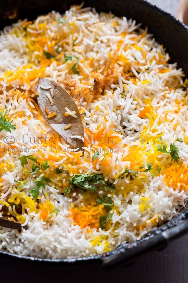 Chicken-Dum-Biryani-Prep- 3.jpg