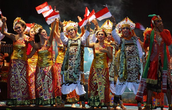 Keberagaman-Budaya-Indonesia-Foto-Istimewa-Nusantaranews.jpg