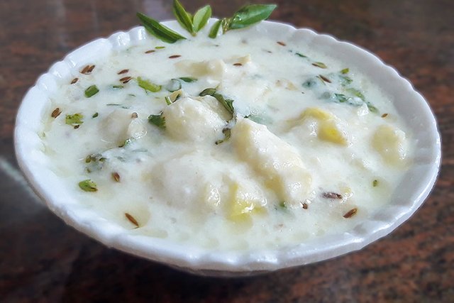 aloo-ka-raita-for-vrat.jpg