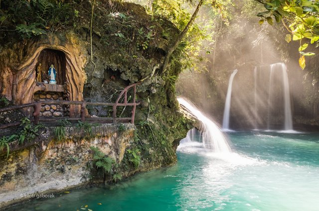 kawasan falls in badian cebu7.jpg