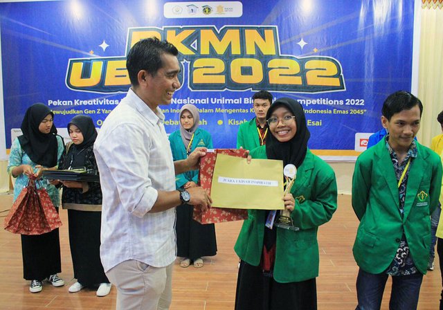 Siti Haliza Juara Pertama Lomba Kisah Inspiratif.jpg