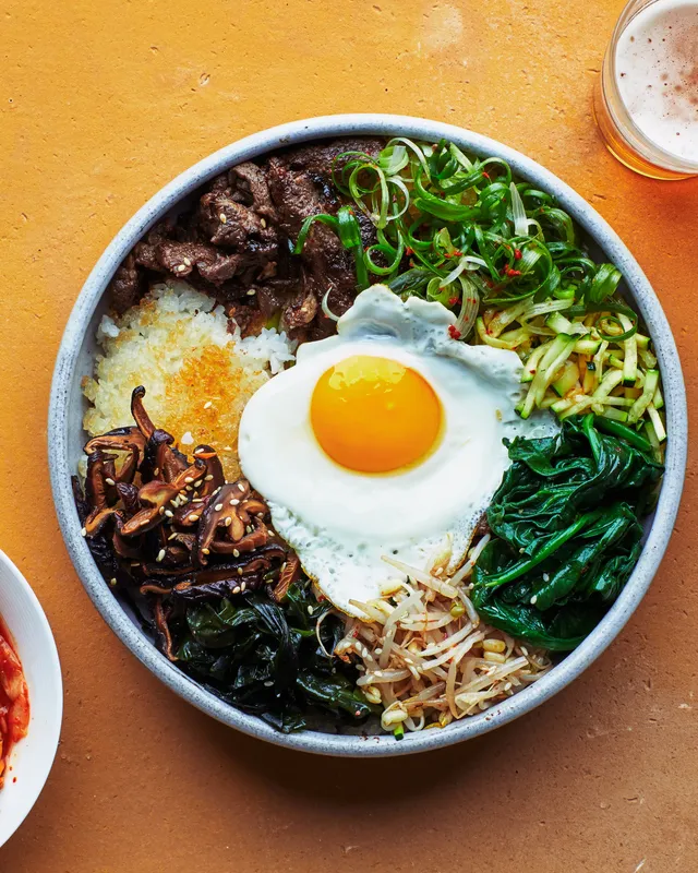 0407-bibimbap-at-home-lede.webp