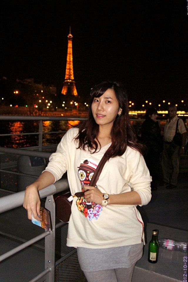 b-EU121023-041616.jpg