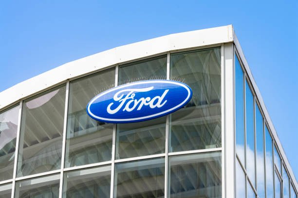 logo-of-ford-at-a-car-dealership.jpg