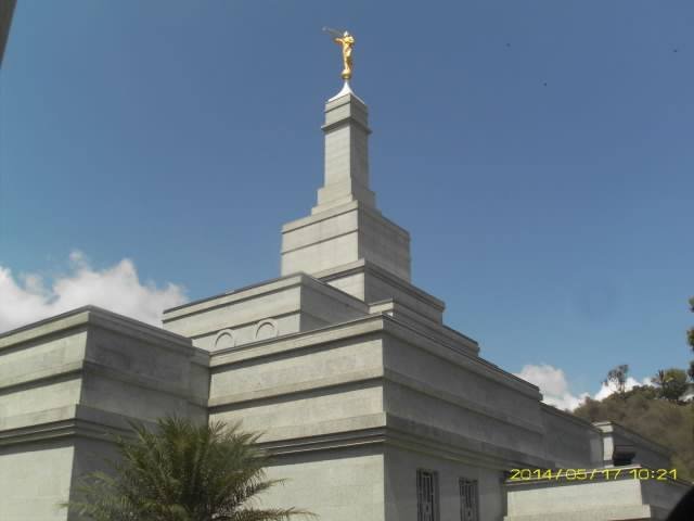 10291768_10202844788695647_3447440898590156445_nTEMPLO.jpg