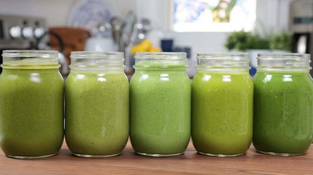 5-green-smoothie-recipes-youtube-thumbnail-715x400.jpg