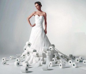 toilet-paper-roll-dress.jpg