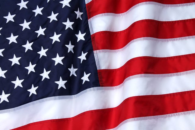 Nylon-American-Flag-closeup-1.jpg